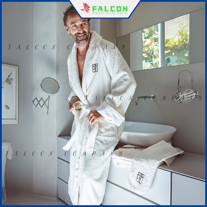 khan-khach-san-cao-cap-gia-re (4) Áo choàng tắm khách sạn vải bông, siêu thấm nước.