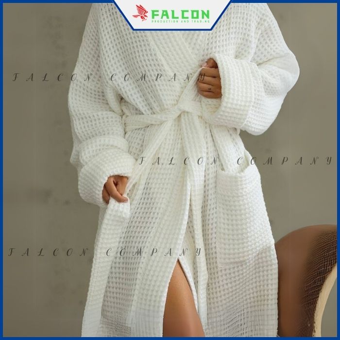 Áo choàng tắm khách sạn dáng dài, ấm áp mùa đông.